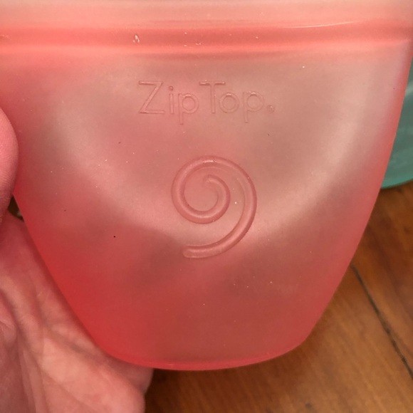 3 Zip Top Baby Snack Containers 100% Platinum Silicone Dishwasher Safe - Picture 8 of 11